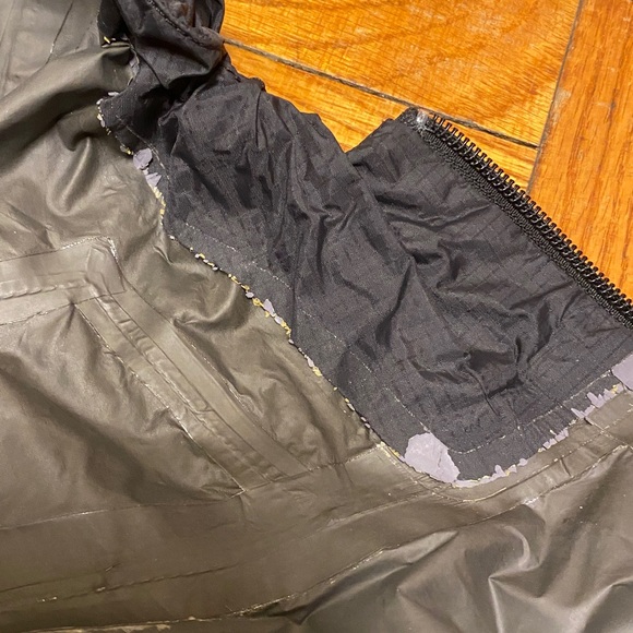 The North Face Summit Series Men’s Rain Jacket Black Size Medium Used - Picture 7 of 11